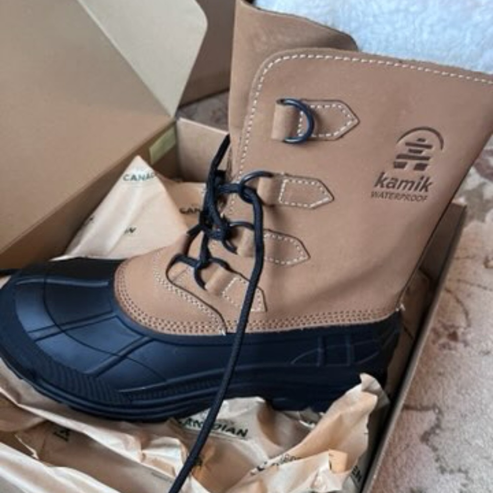 NIB! Kamik Alborg - Women's 11 - Picture 6 of 9